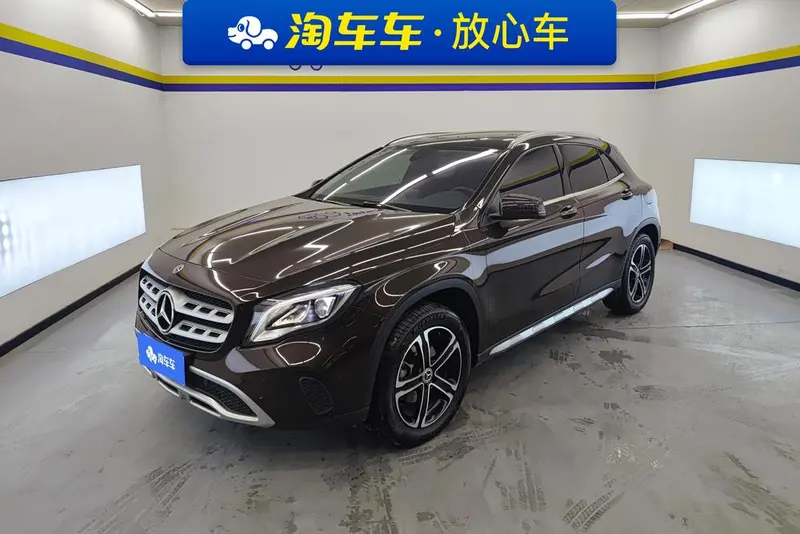 Mercedes-Benz GLA, 2018