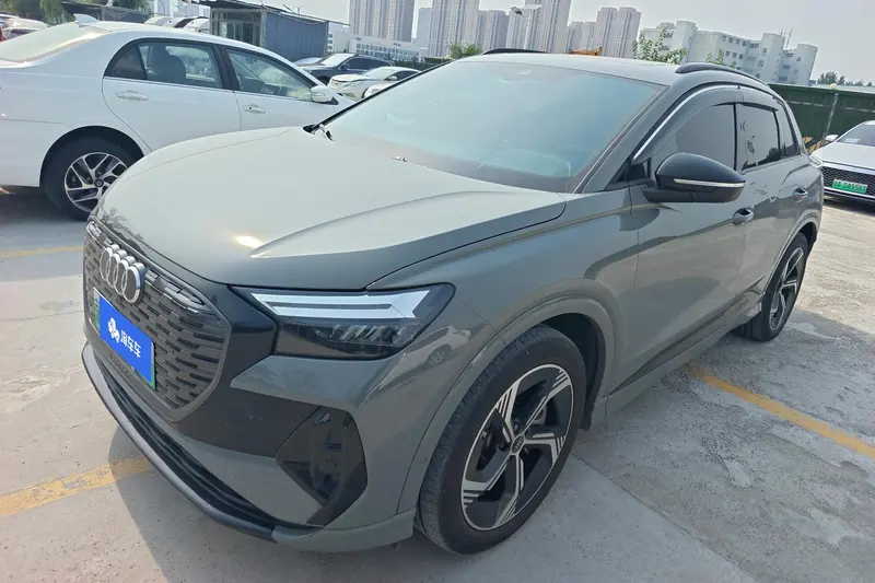 Audi Q4 e-tron, 2022