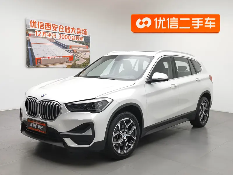 BMW X1 sDrive25Li Leading Version, 2021 — фото 1