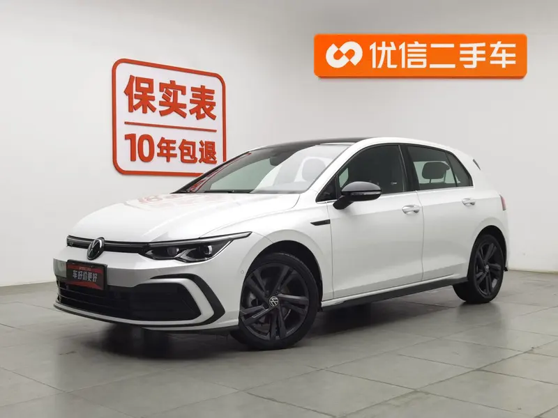 Volkswagen Golf, 2023