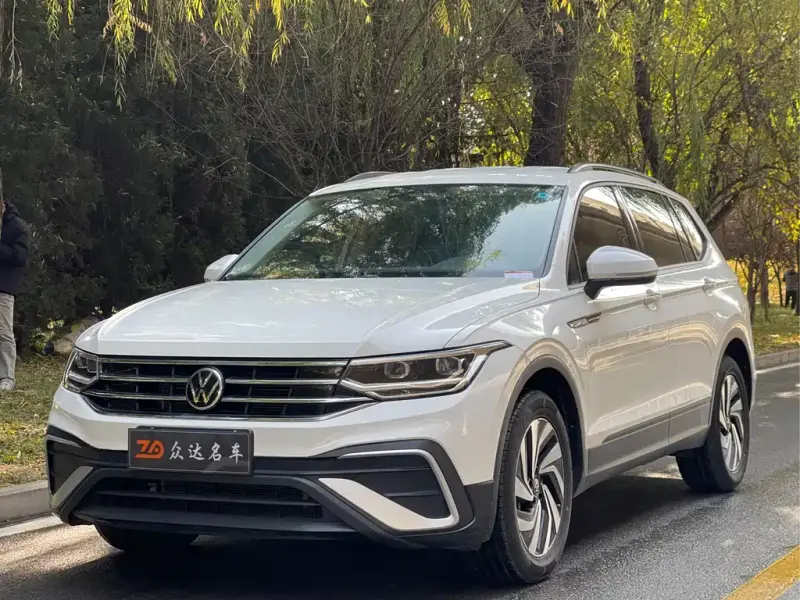 Volkswagen Tiguan L, 2022