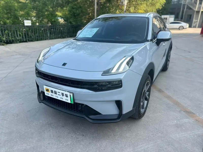 Lynk & Co 06 EM-P 84KM Range Edition Pro, 2021 — фото 1