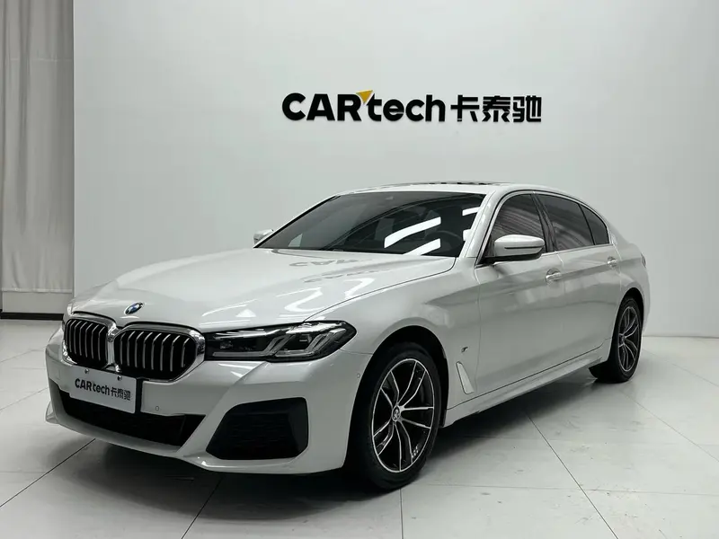 BMW 5-Series, 2021