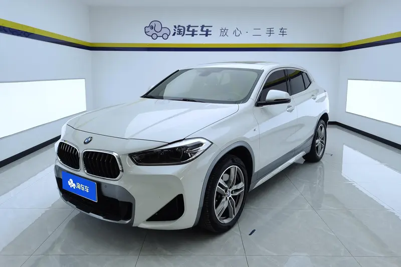BMW X2 sDrive25i Leading Version M Offroad, 2020 — фото 1