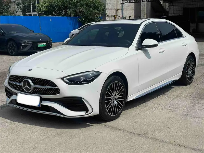 Mercedes-Benz C-Class, 2024