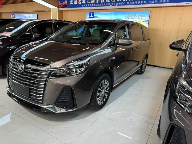 Buick GL8, 2023
