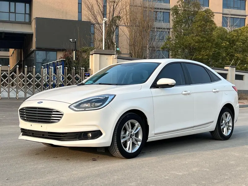 Ford Escort Facelift 1.5L Auto Joy Version CN6, 2019 — фото 1