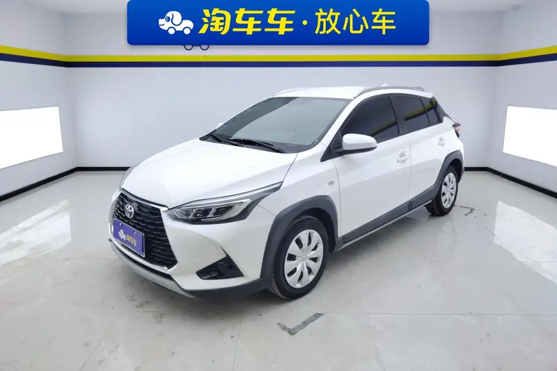 Toyota Yaris L, 2021