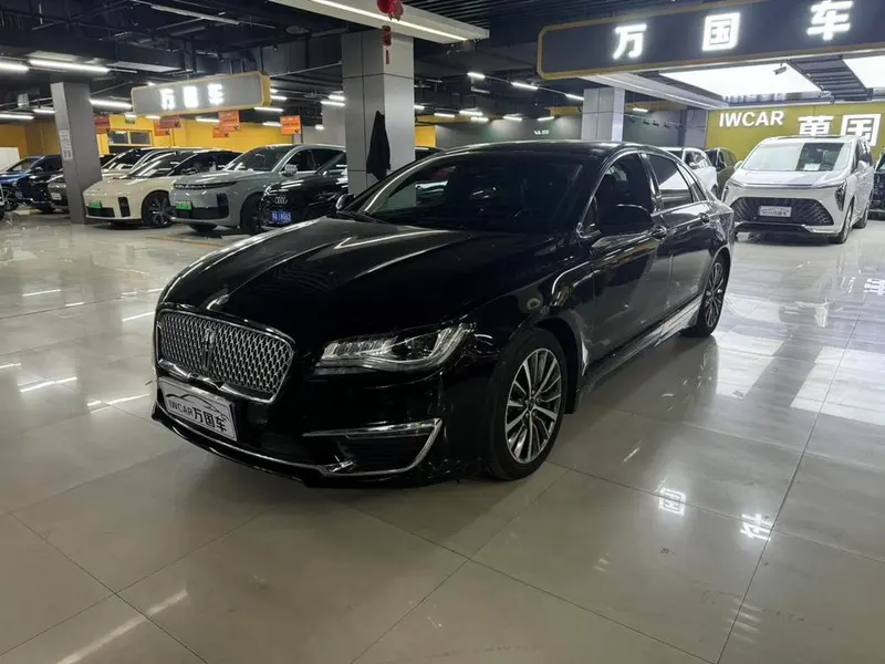 Lincoln MKZ 2.0T Premium Edition CN5, 2019 — фото 1