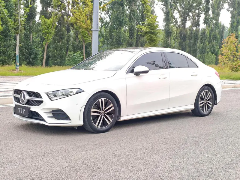 Mercedes-Benz A-Class A 180 L Sport, 2019 — фото 1