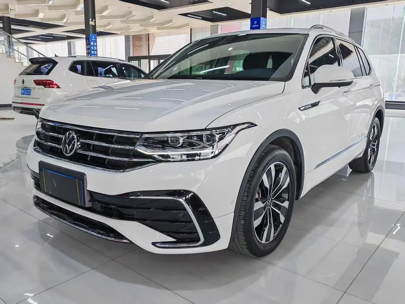 Volkswagen Tiguan L, 2022