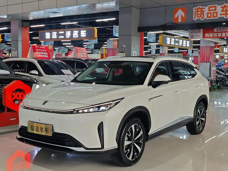 Roewe D5X DMH, 2024