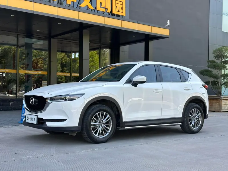 Mazda CX-5 2.0L Auto 2WD Version, 2020 — фото 1