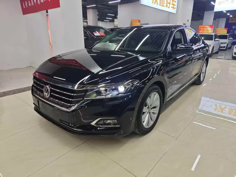 Volkswagen Passat 330TSI Elite Edition CN6, 2019 — фото 1
