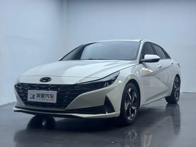 Hyundai Elantra, 2021