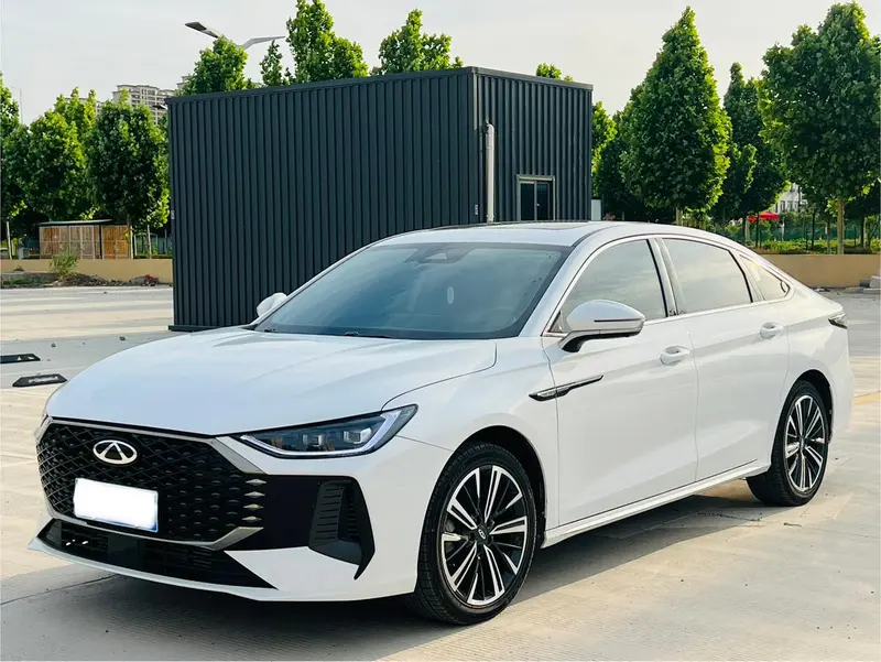 Chery Arrizo 8 PRO 1.6T DCT Люкс, 2025 — фото 1