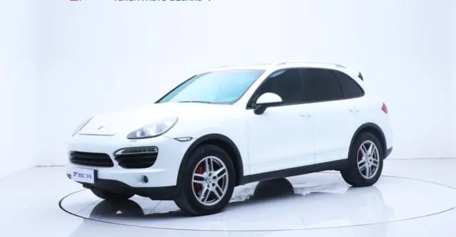 Porsche Cayenne, 2011