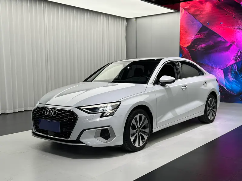Audi A3 A3L Limousine 35 TFSI Elite Version, 2021 — фото 1