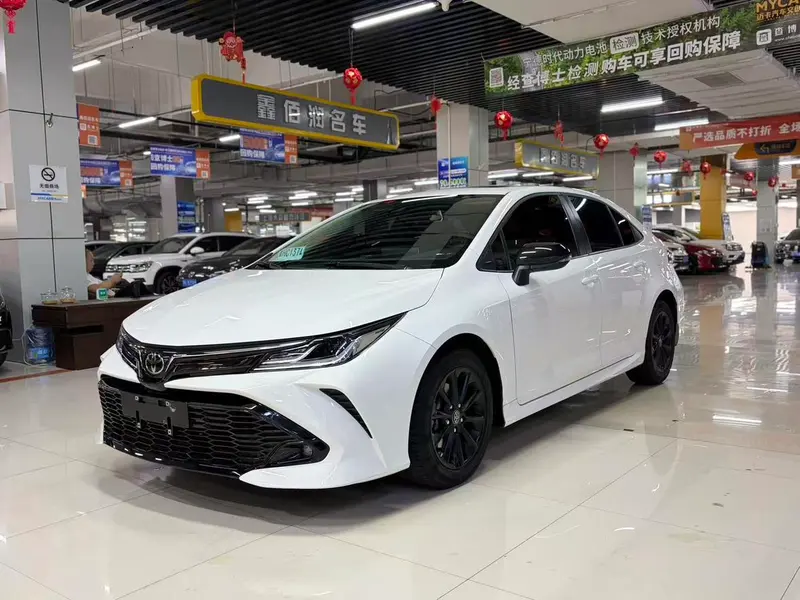 Toyota Corolla 1.5L CVT GR SPORT Sport Edition, 2021 — фото 1