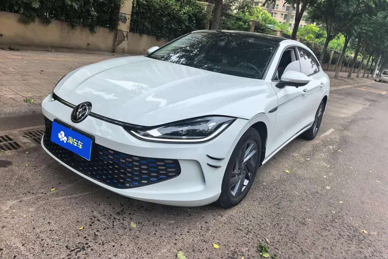 Volkswagen Lamando, 2025