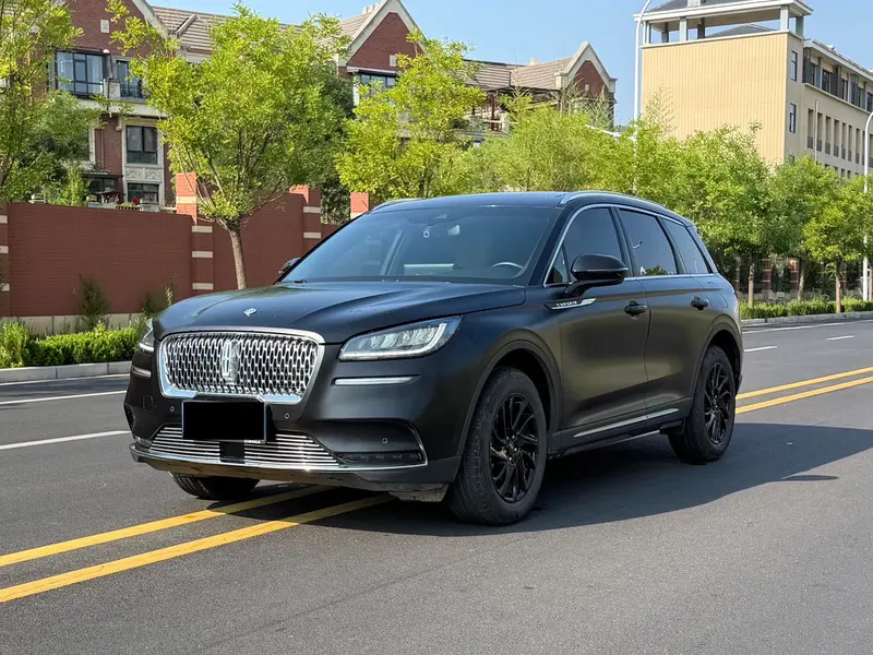 Lincoln Corsair, 2022