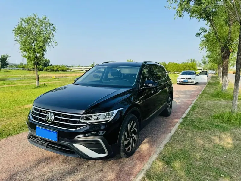 Volkswagen Tiguan L, 2022