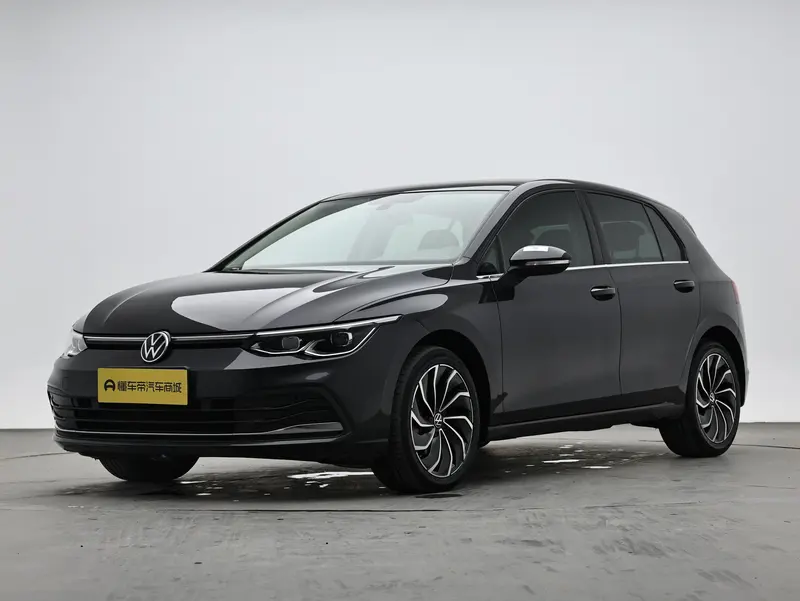 Volkswagen Golf, 2021