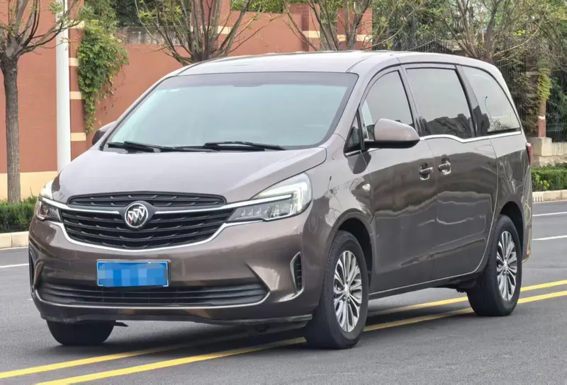 Buick GL8, 2022