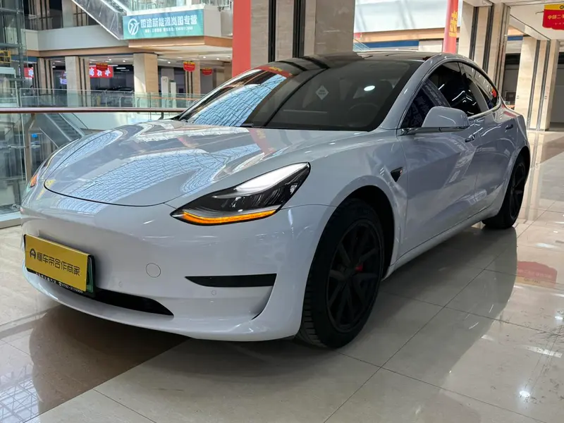 Tesla Model 3, 2020