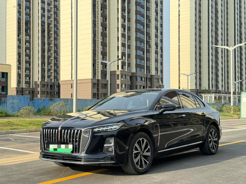 Hongqi H5 PHEV, 2025
