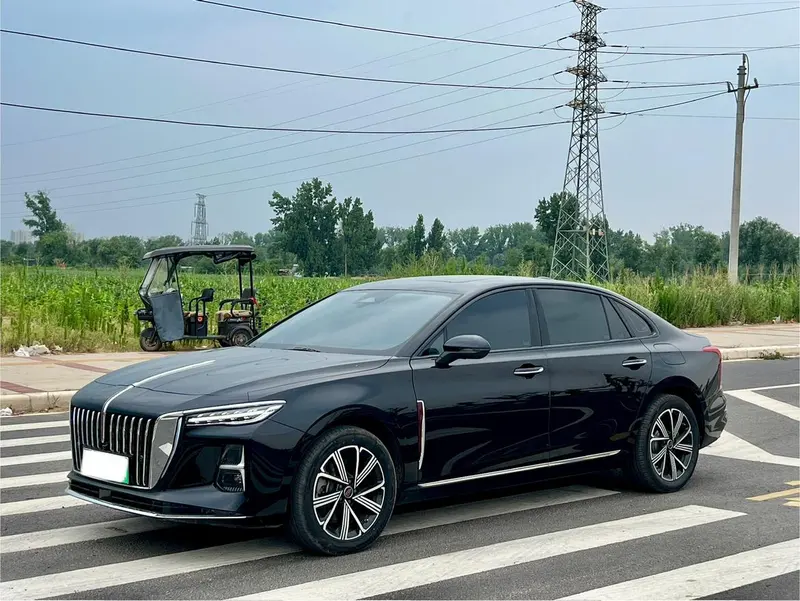 Hongqi H5 PHEV, 2025