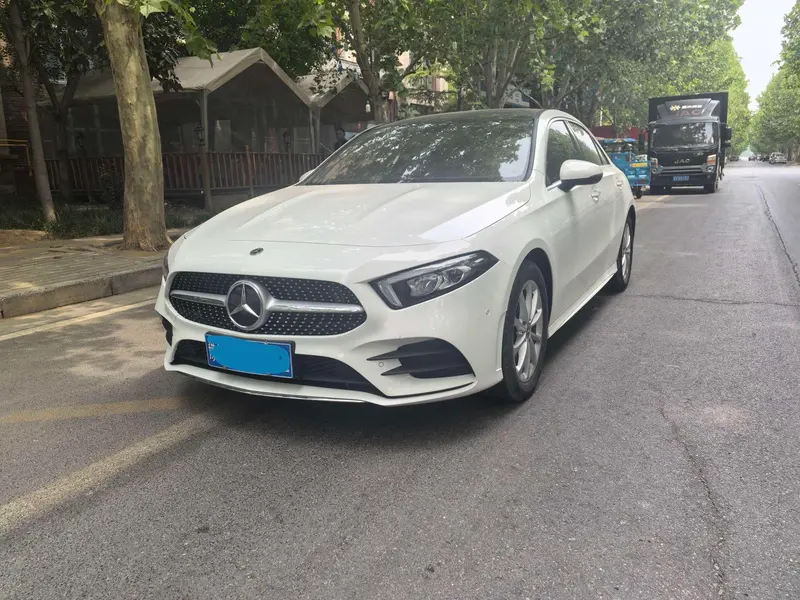 Mercedes-Benz A-Class Facelift A 200 L Sport Fashion Edition, 2022 — фото 1
