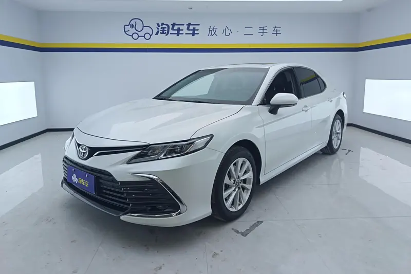 Toyota Camry, 2022