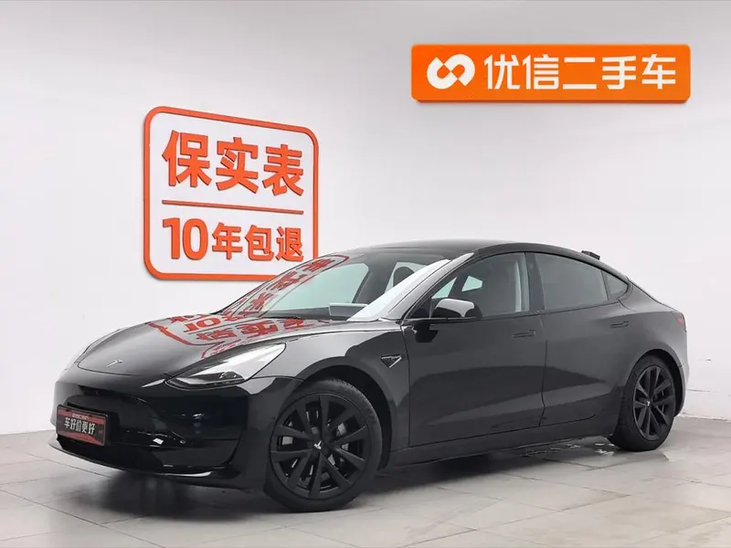 Tesla Model 3, 2022