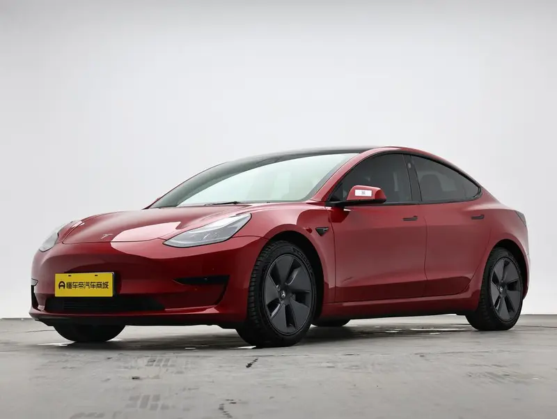Tesla Model 3, 2021