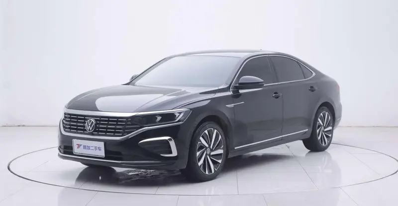 Volkswagen Passat 330TSI Elite Edition, 2024 — фото 1