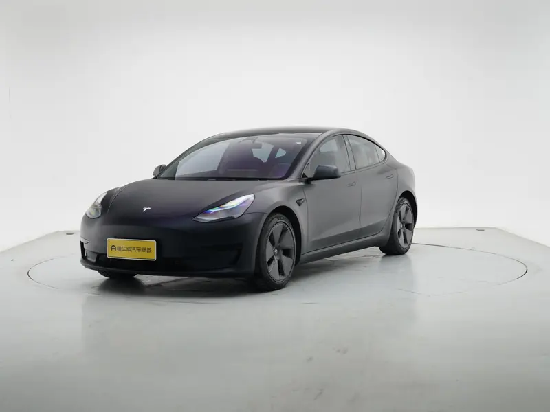 Tesla Model 3, 2022