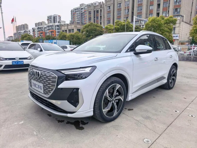 Audi Q4 e-tron, 2024