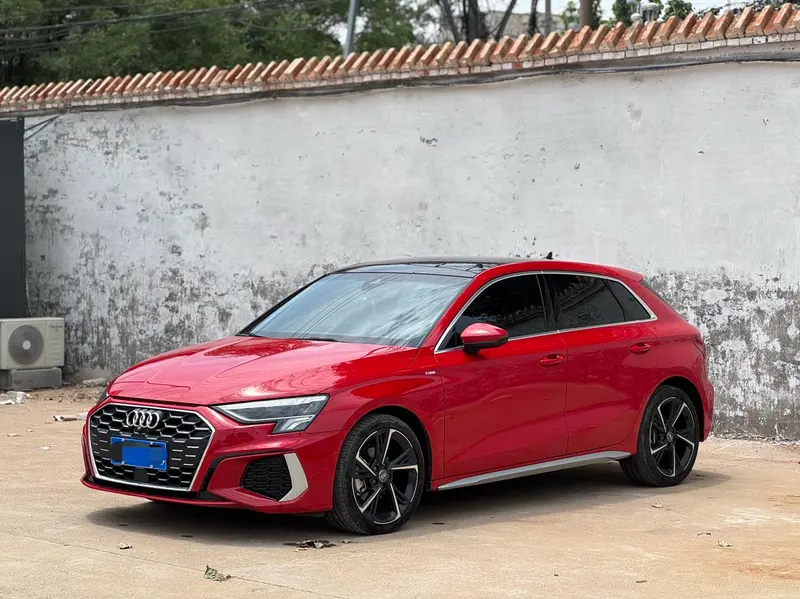 Audi A3 Sportback 35 TFSI Fashion Sport Version, 2022 — фото 1