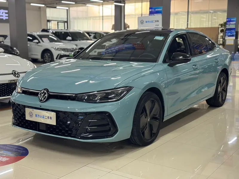 Volkswagen Passat Pro 380TSI Premium Edition, 2025 — фото 1