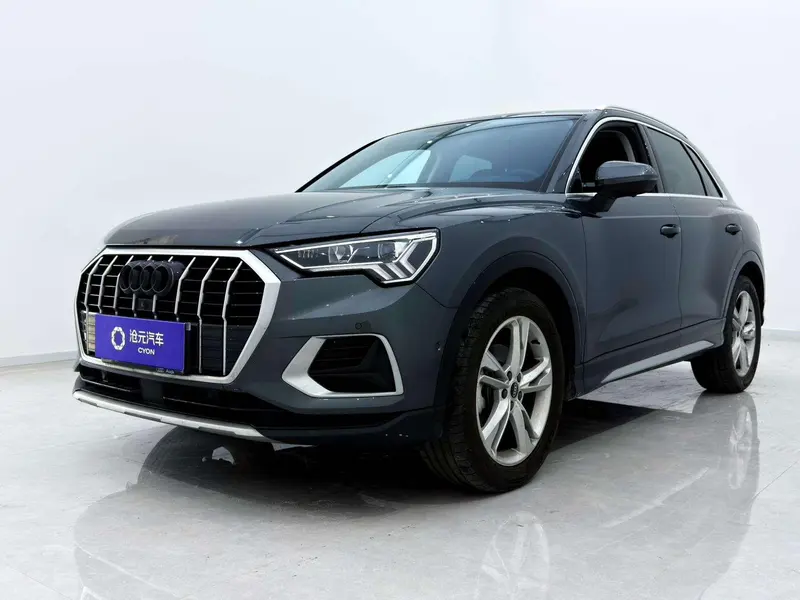 Audi Q3, 2022
