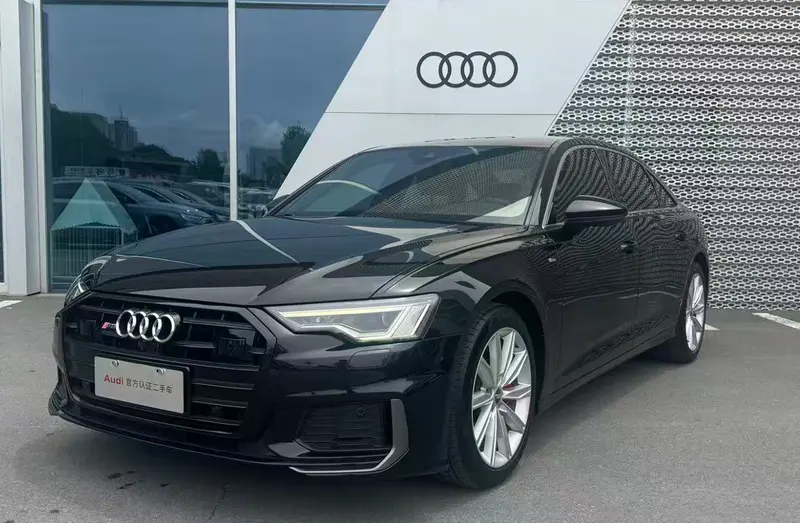 Audi A6L, 2021
