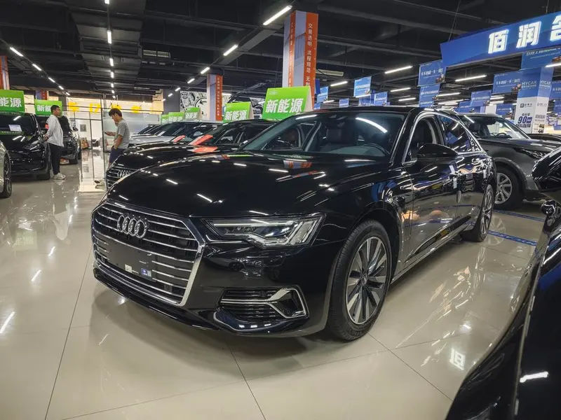 Audi A6L, 2022