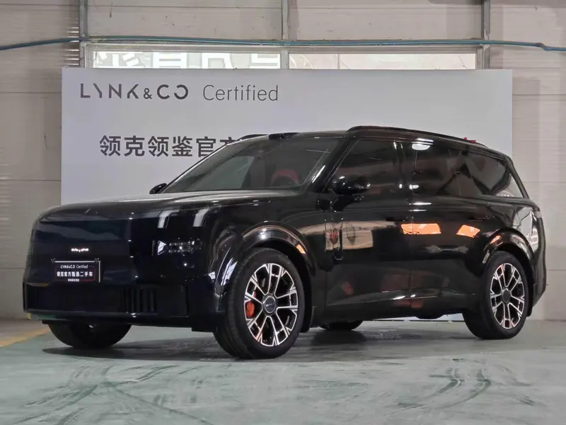 Lynk & Co 900, 2025