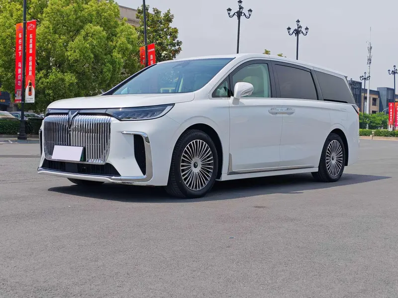 Voyah Dreamer PHEV, 2025