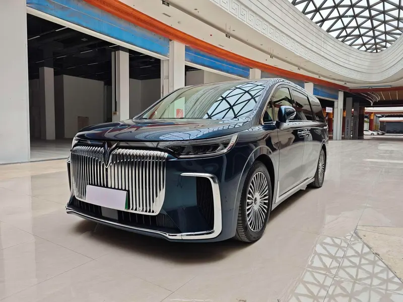 Voyah Dreamer PHEV, 2025