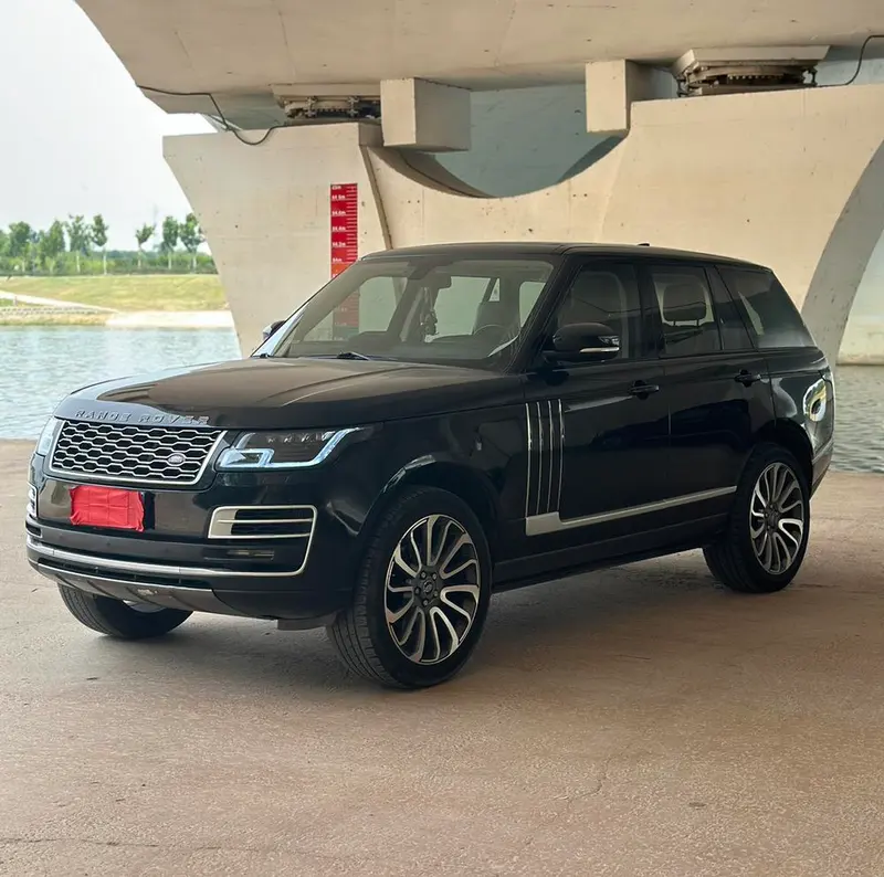 Land Rover Range Rover 3.0 TDV6 Vogue, 2015 — фото 1
