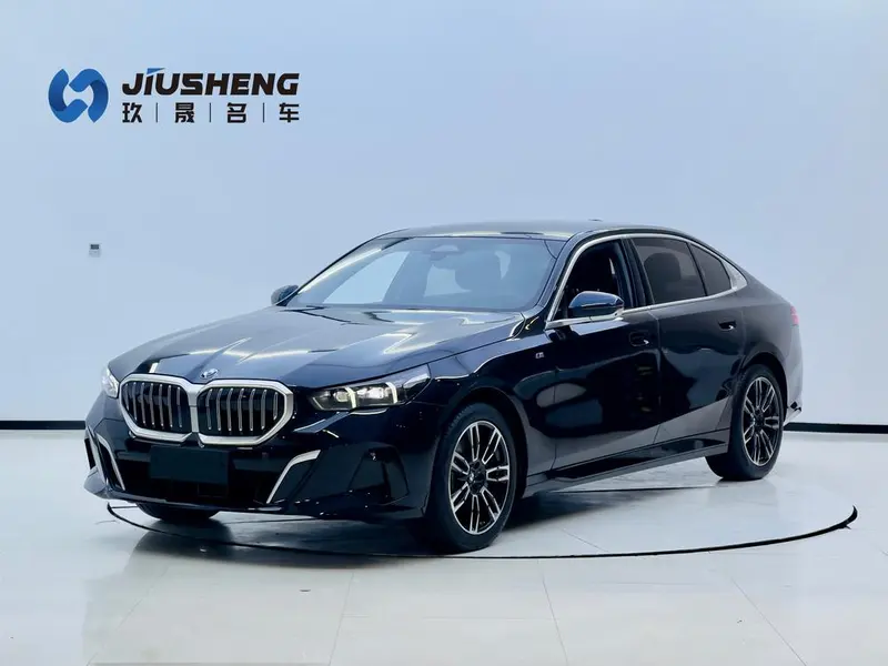 BMW 5-Series, 2024