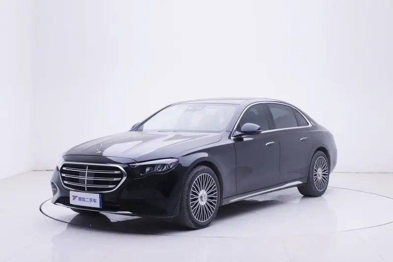Mercedes-Benz E-Class E 300 L Luxury Version, 2024 — фото 1