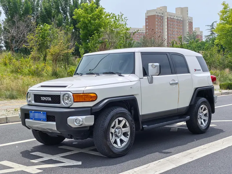 Toyota FJ Cruiser, 2022